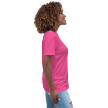Load image into Gallery viewer, Siberian Husky Women's Relaxed T-Shirt