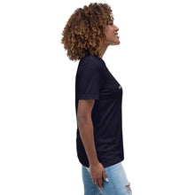 Load image into Gallery viewer, Siberian Husky Women's Relaxed T-Shirt
